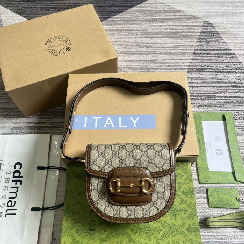 Gvc*1 horsebit bags